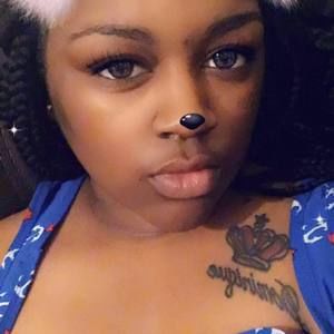 Meet your Posher, Kiera